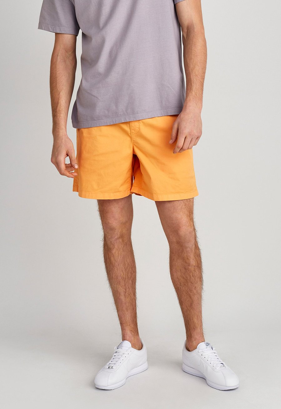 Jac + Jack Ferdie Short